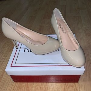 Pierre Dumas-HighHeels